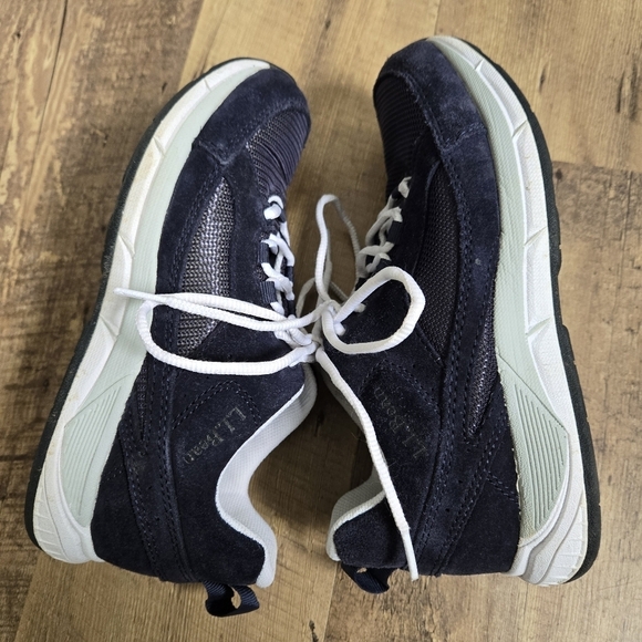 L.L. Bean Womens 6.5m Navy and White Sneakers - Picture 7 of 11